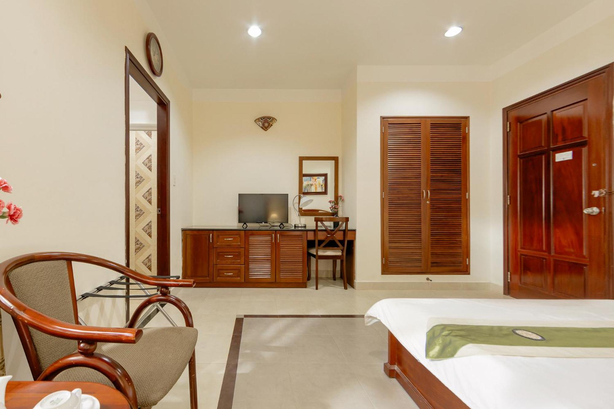 Hung Phong Hotel - Near Dalat Night Market Экстерьер фото