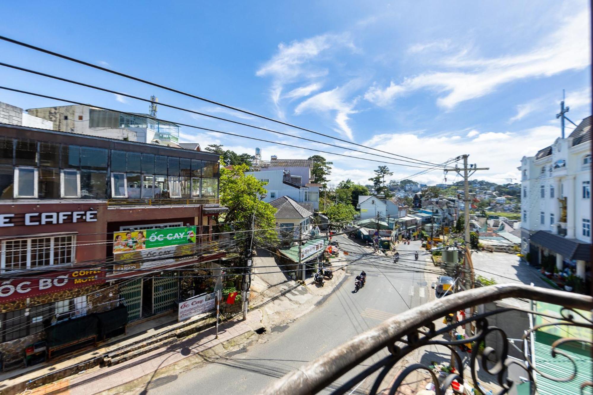 Hung Phong Hotel - Near Dalat Night Market Экстерьер фото